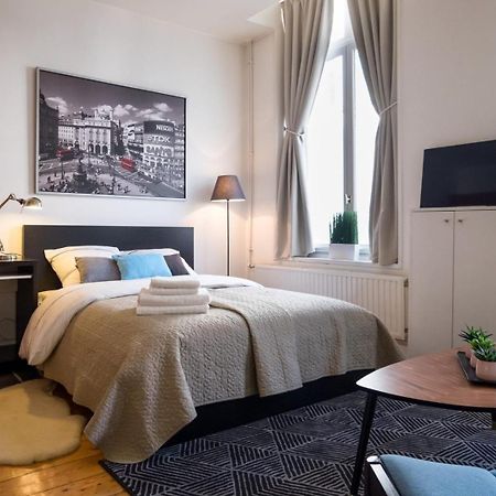 Old Town - Nice Cozy And Functional Studio Лілль Екстер'єр фото